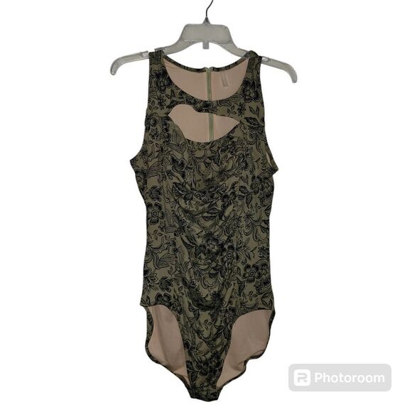 Garnet Hill bathing suit size 18 - Picture 1 of 3